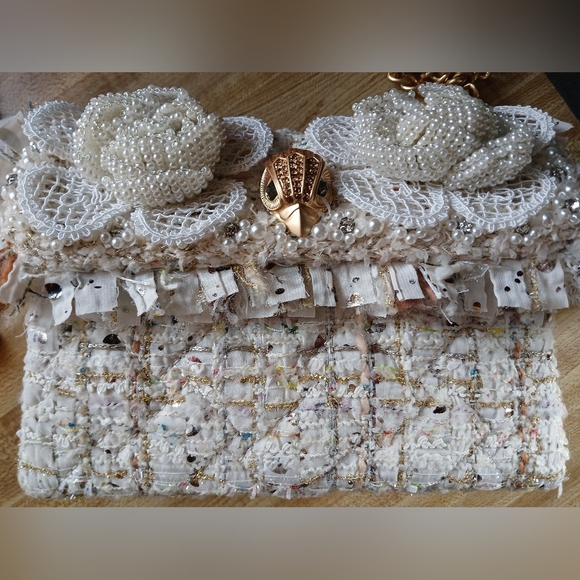 FOR SWAG SHOW ONLY Kurt Geiger NWT White Crochet & Lace Kensington & Dustbag - Picture 9 of 10